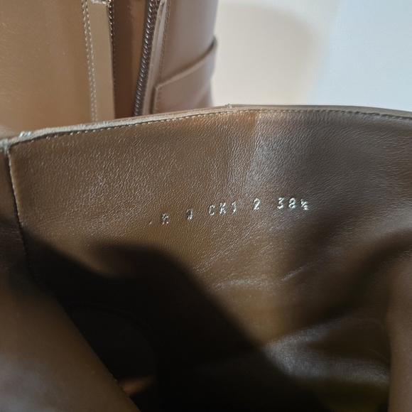 Valentino V Logo Boots - Picture 14 of 16